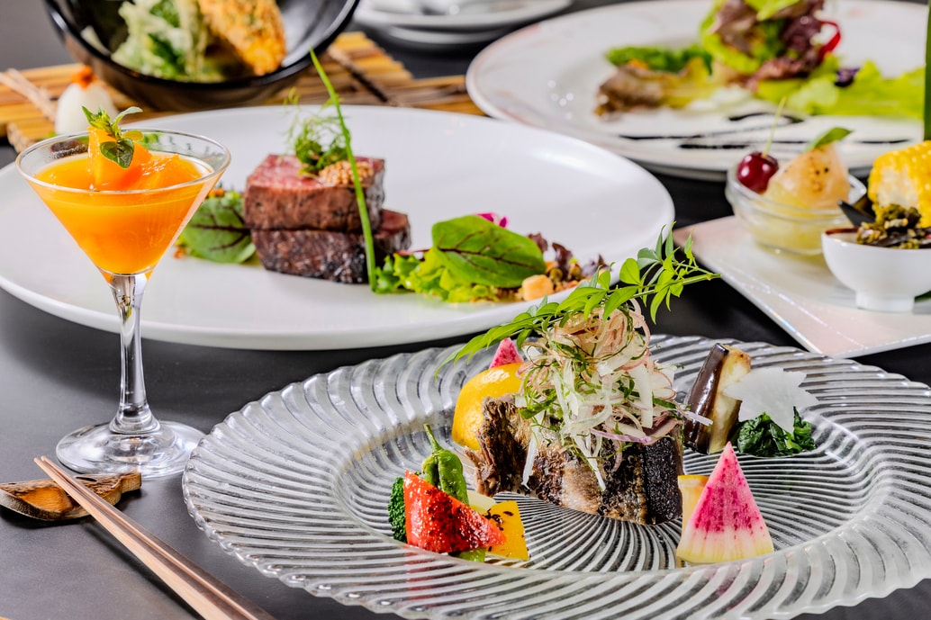 Straw-grilled seared bonito