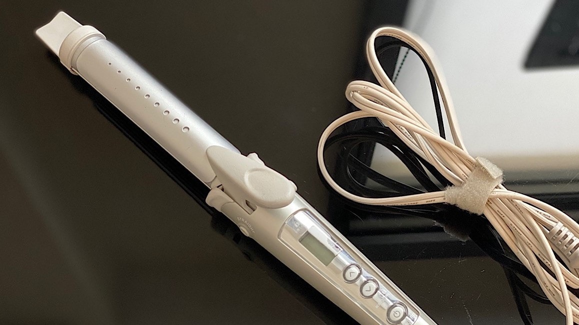 [Rental] Hair iron (can be used for both straightening and curling) *Numbers are limited.