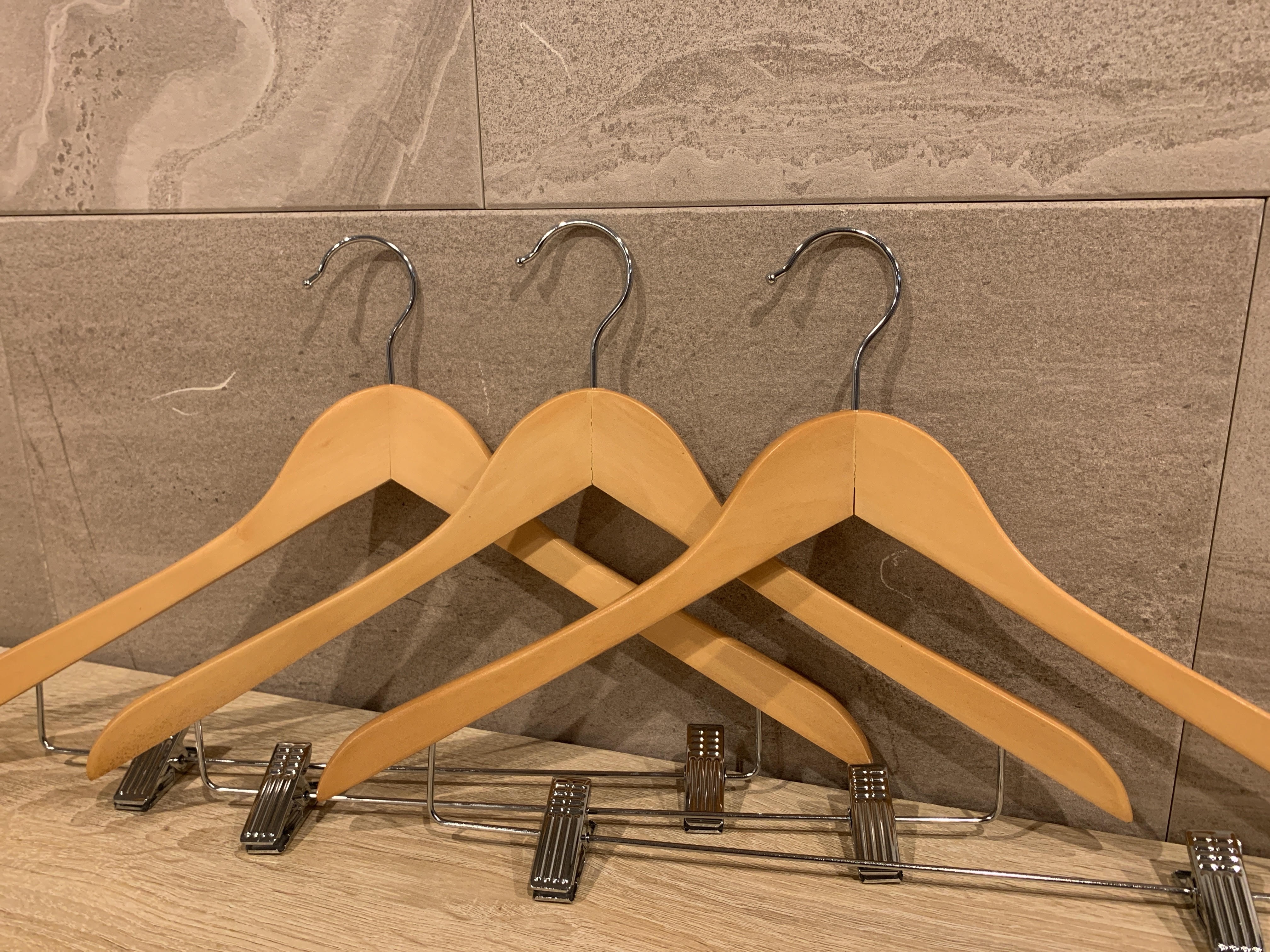 Room (hanger)