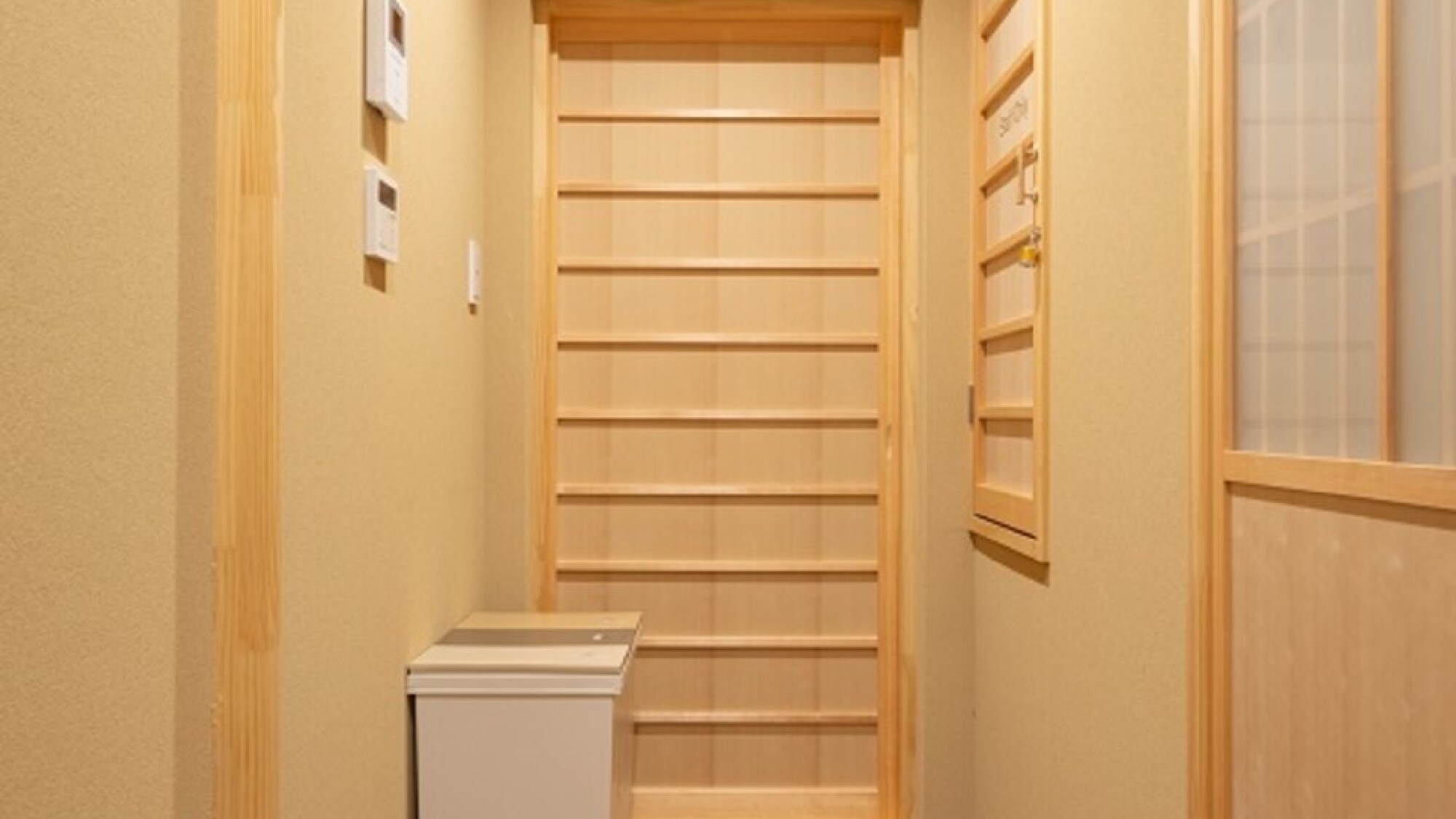 土方 土方 (走廊)