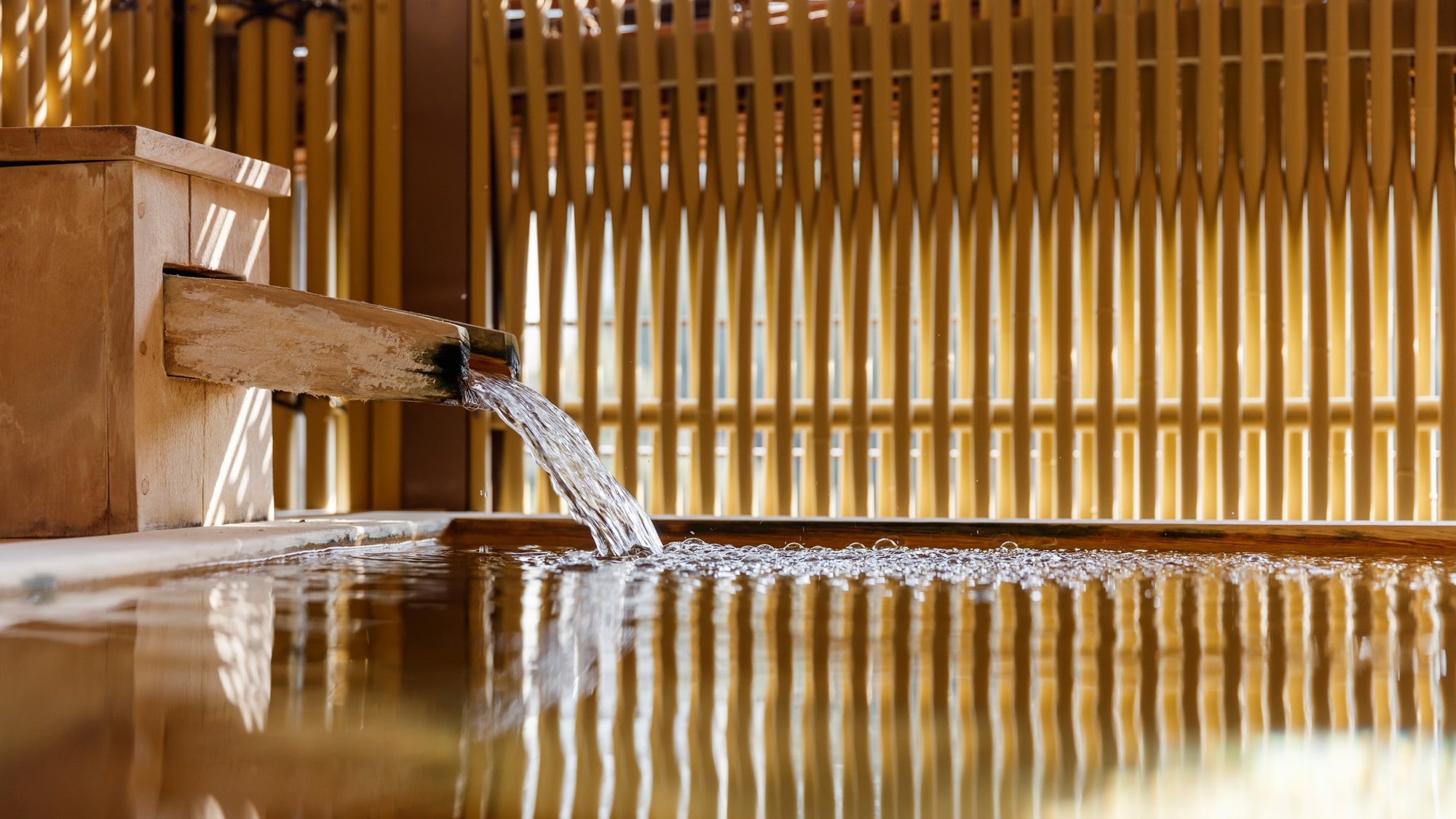 ~ Ocher ~ Premium Japanese-Western style room with open-air bath