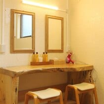 Large bath changing room
