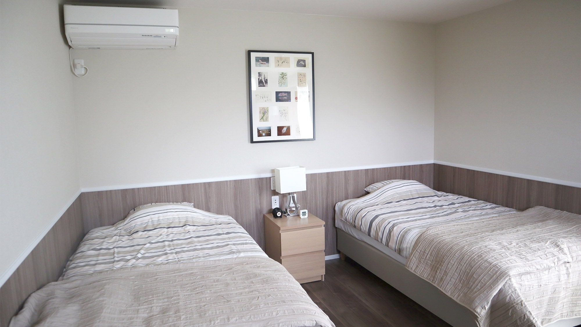 ・[Cottage] There are two comfortable single beds