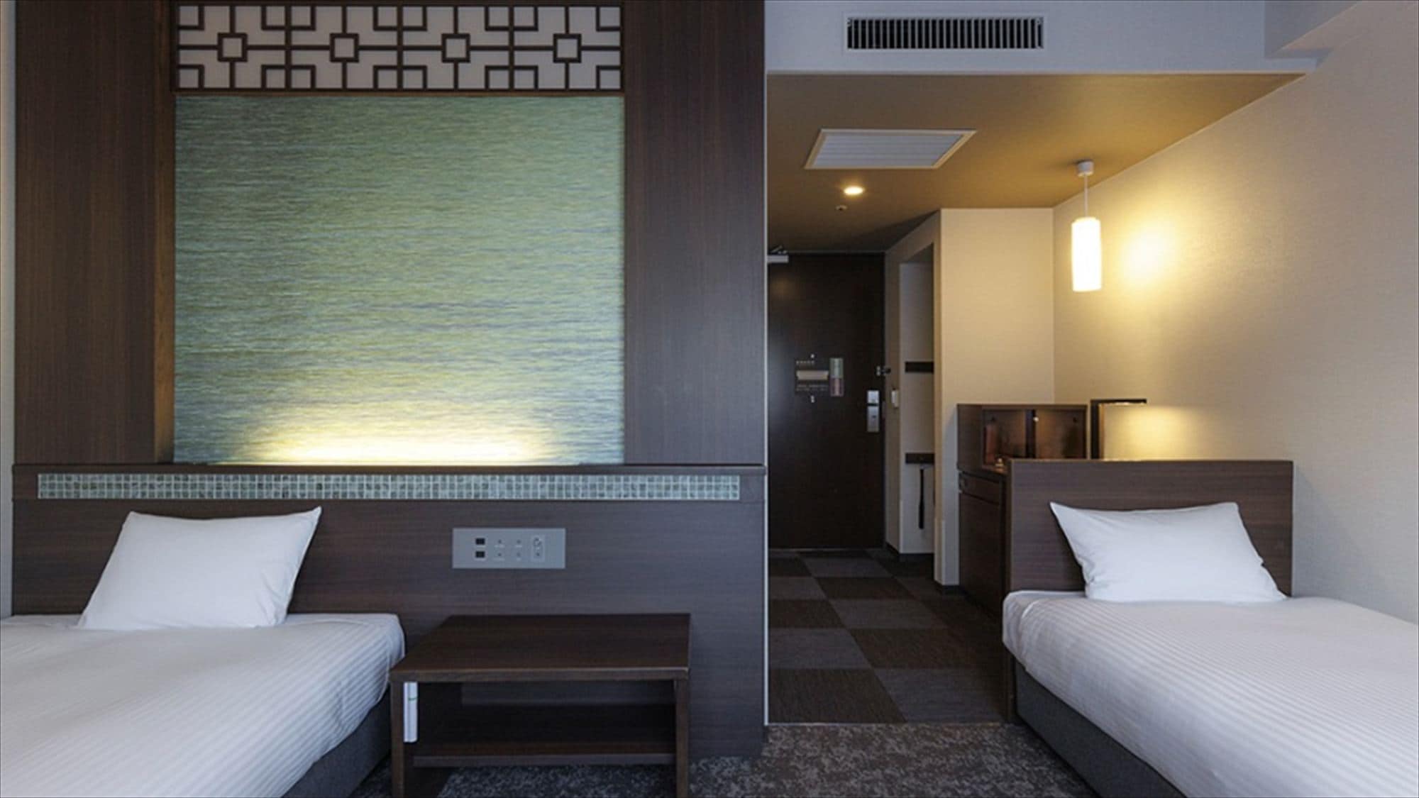 [Kamar Kembar Universal 26㎡] Kamar yang ramah pengguna dengan lorong lebar dan penataan furnitur yang cermat