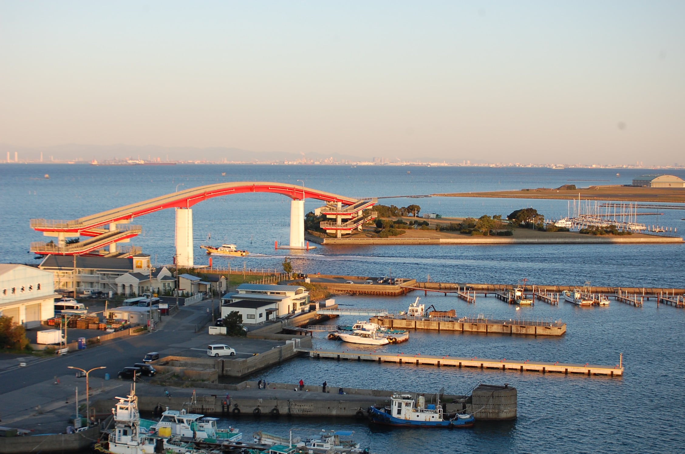 Nakanoshima Bridge