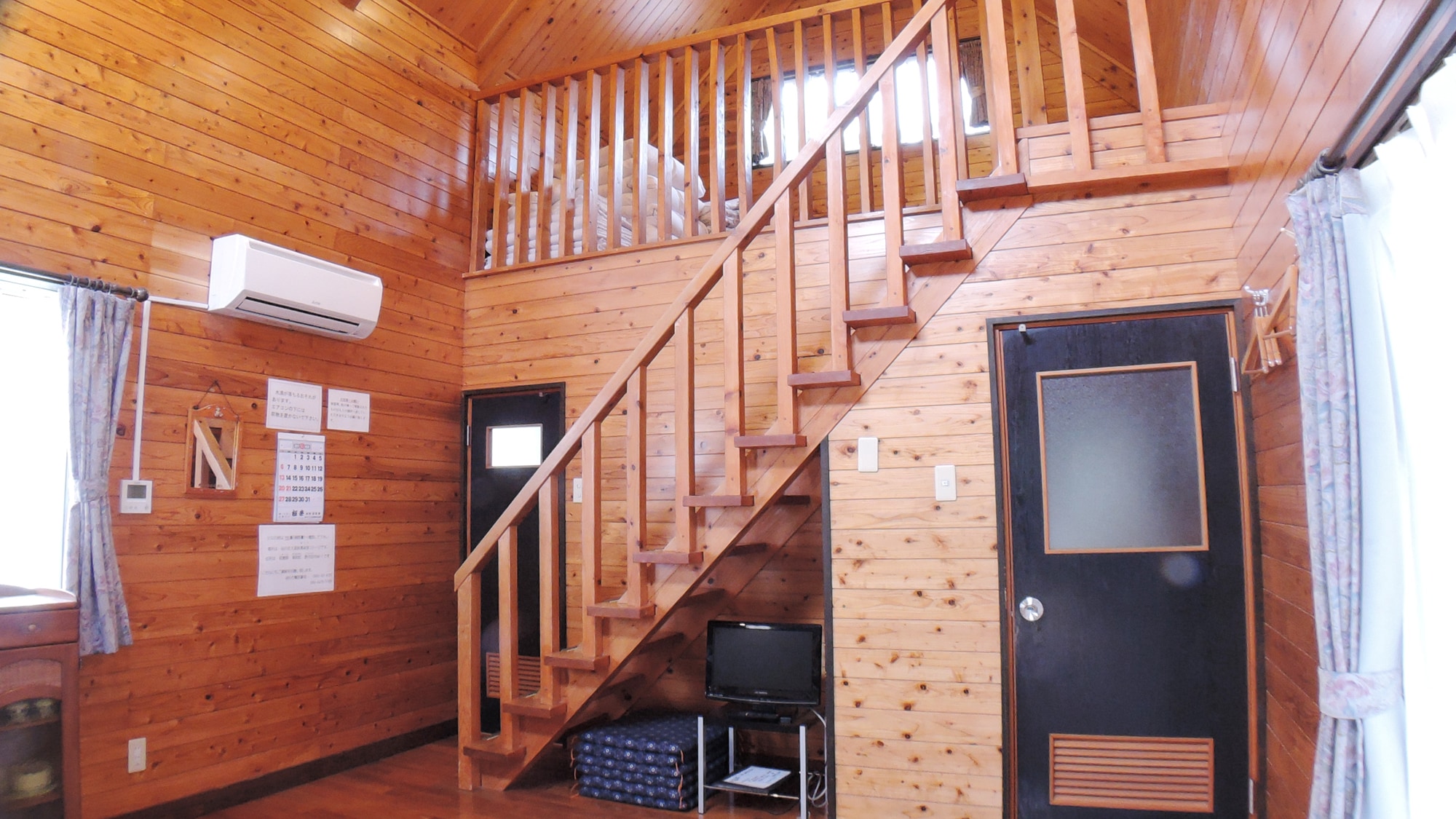 [Example of Cottage A] A loft-type cottage.
