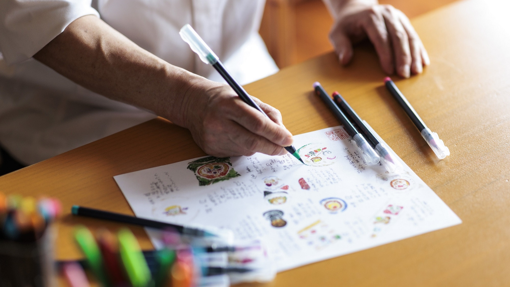 The head chef is illustrating the menu.