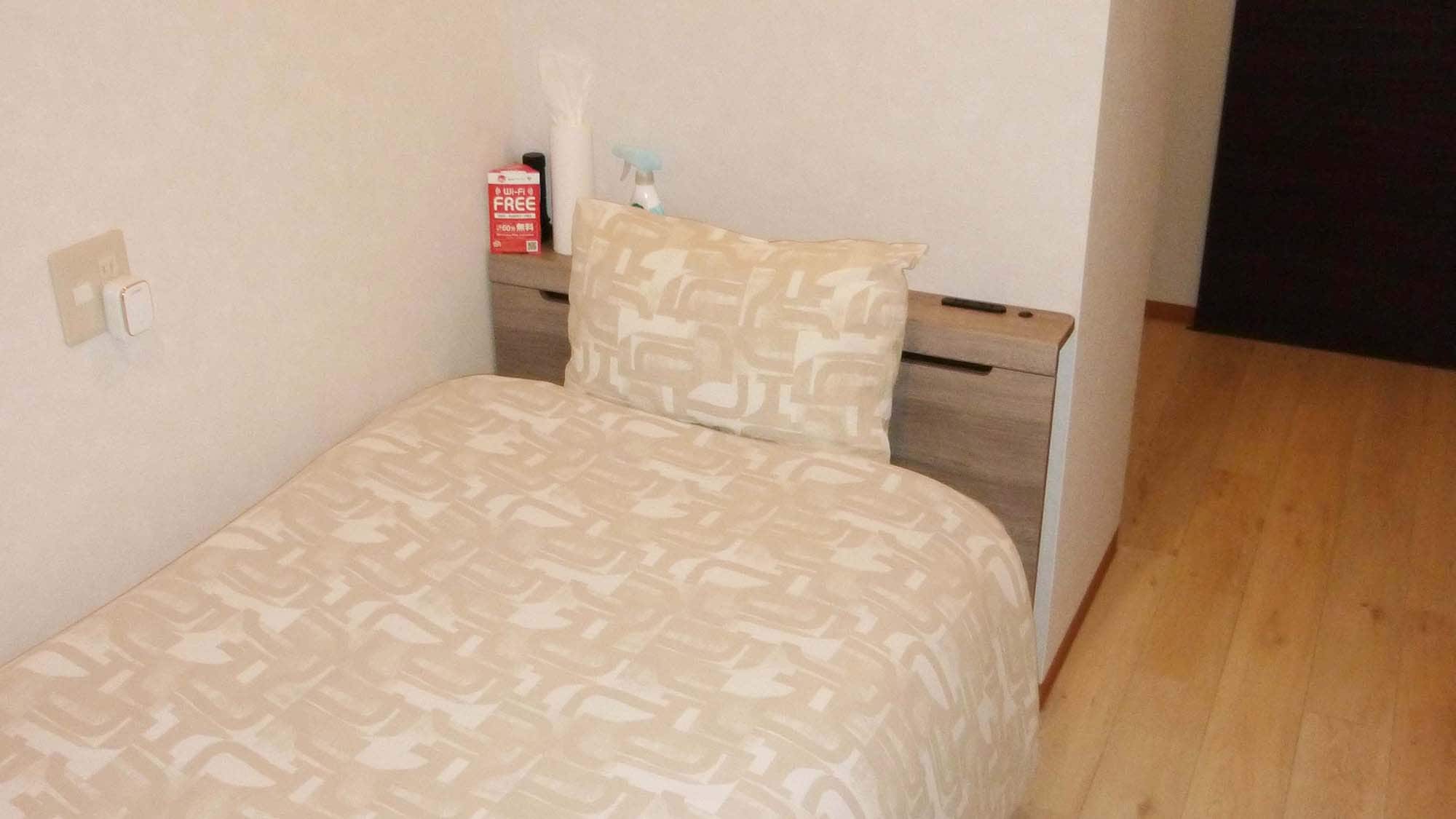 ・ [Single 203] Equipped with a single bed