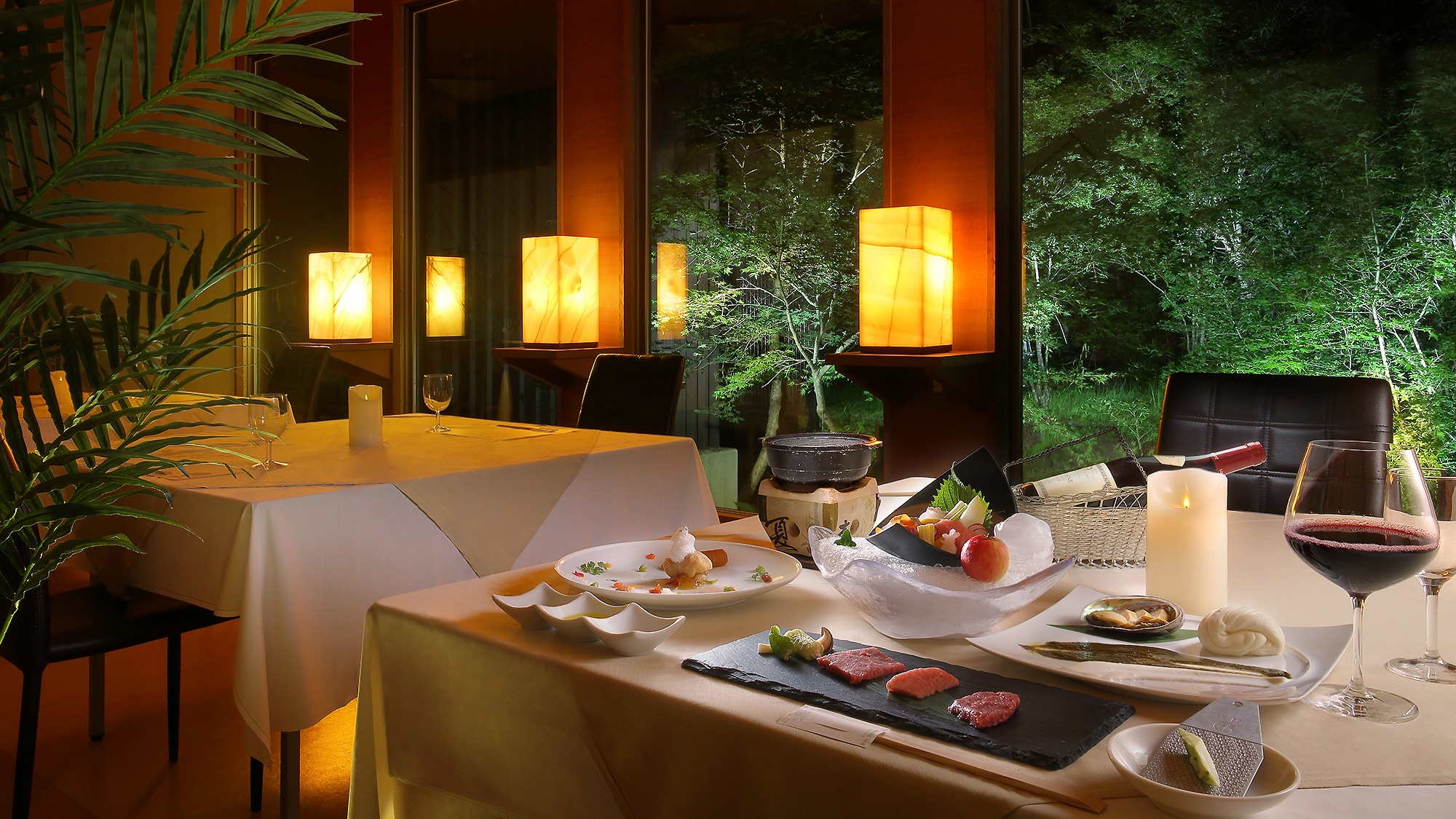 [Restoran Hutan -Four Seasons-]
