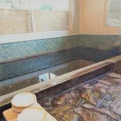 Men's bath