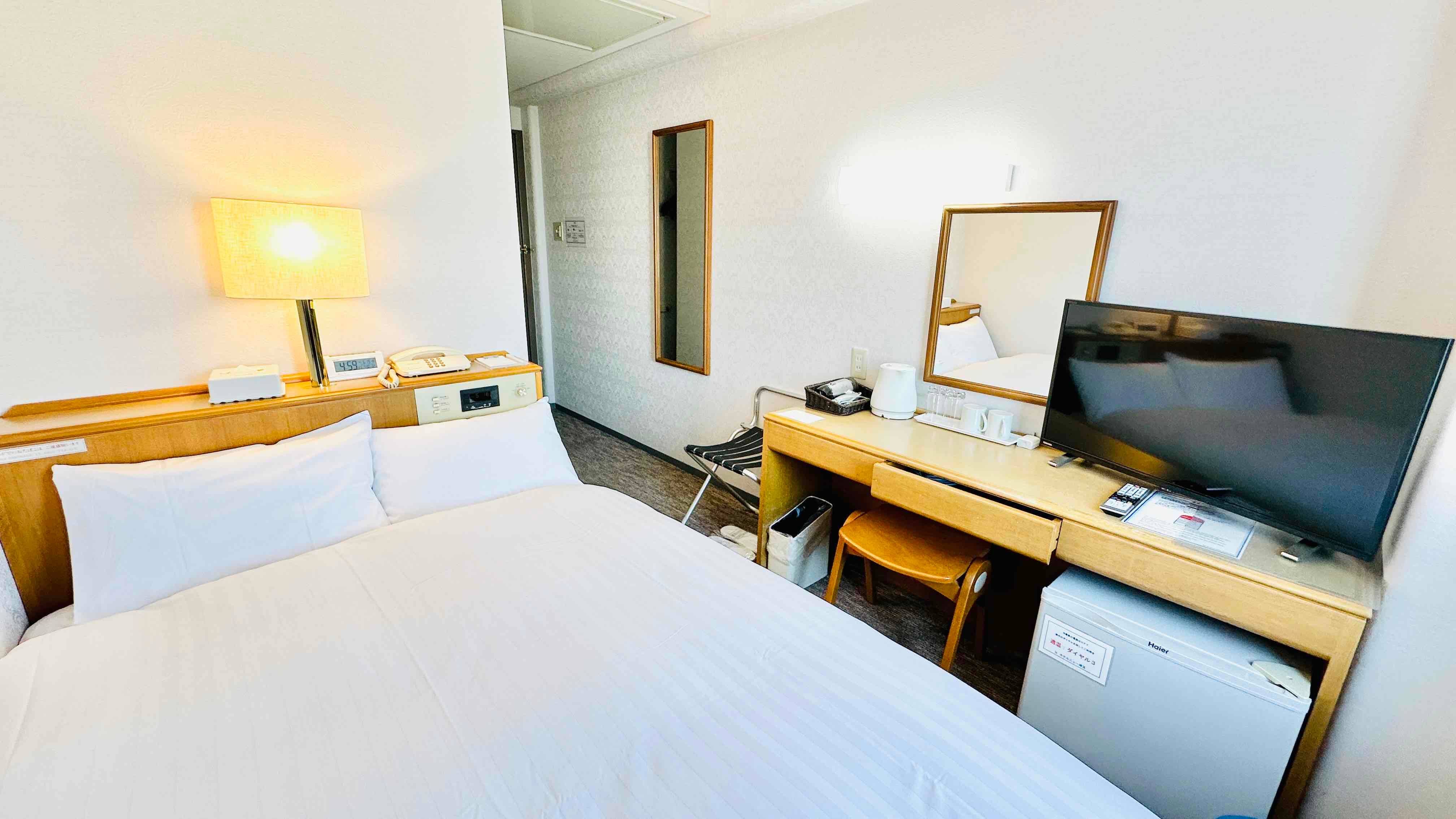 Semi-double room [Semi-double bed 120cm wide x 1]