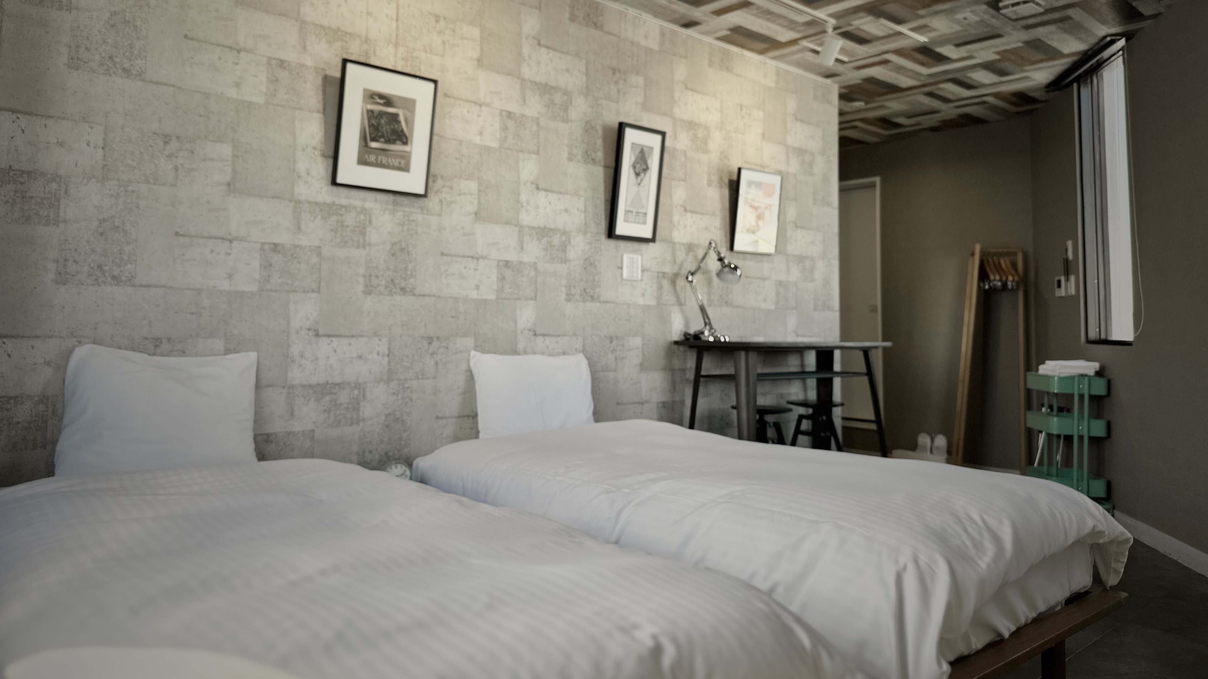 Kamar standar kembar bebas rokok