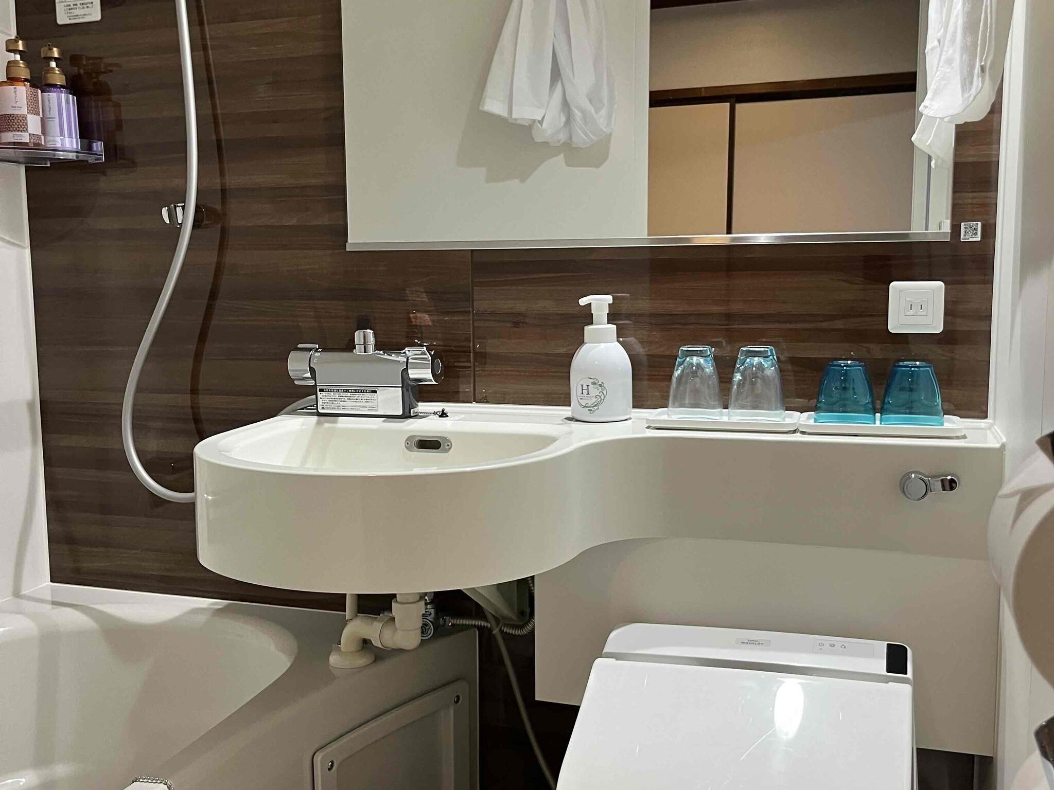 浴室和廁所（4樓）