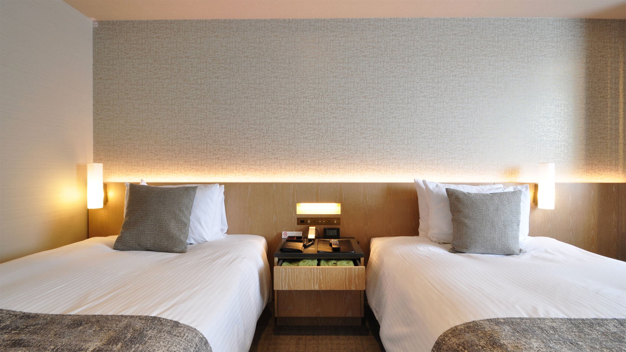 [Superior Twin #] Kami menjanjikan Anda tidur yang santai dan nyaman.