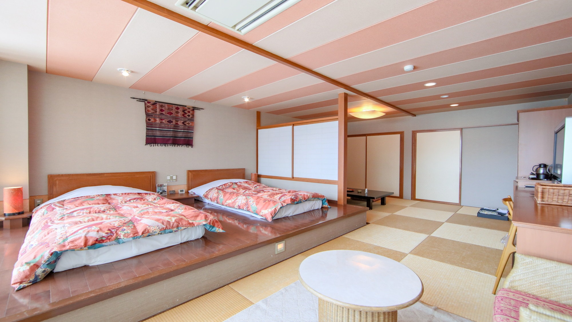 [Non-smoking ☆ Modern room] Room 506 (Station view)