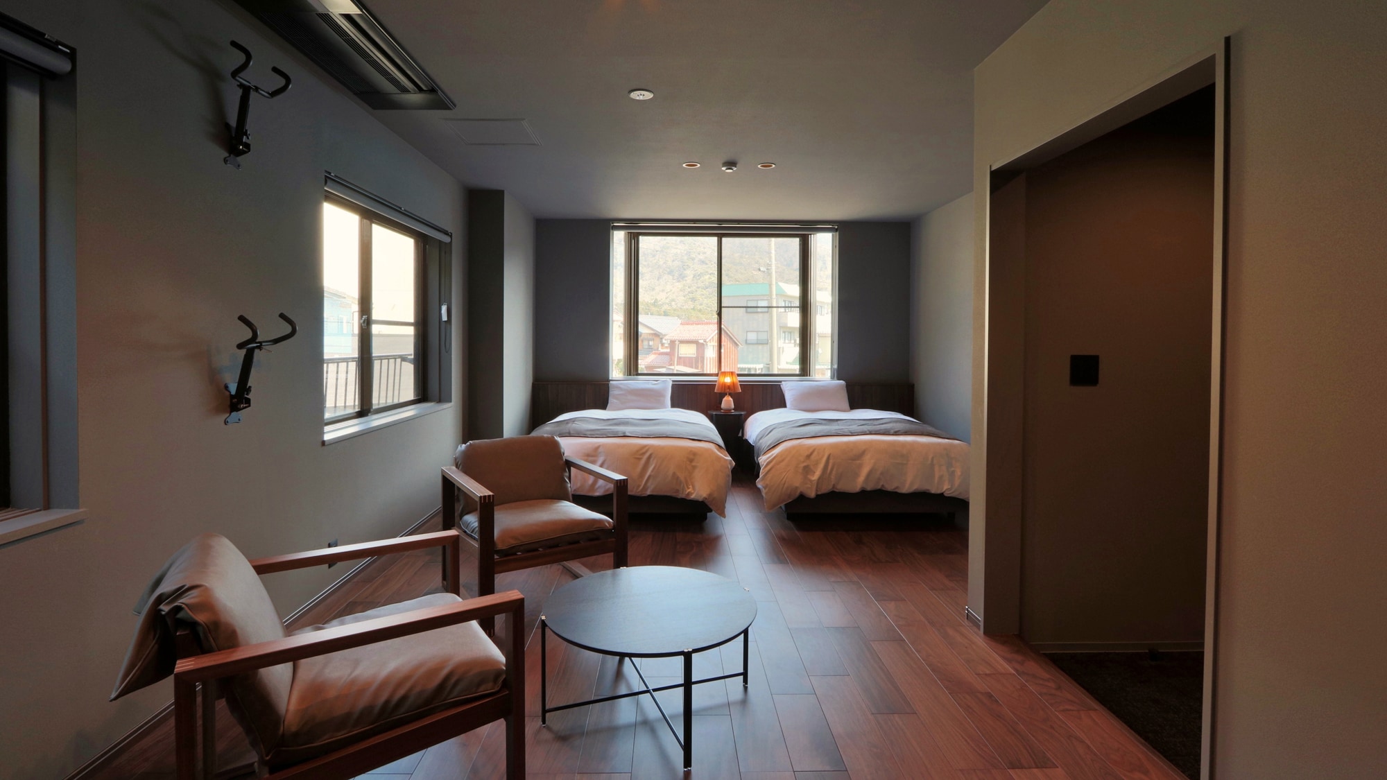 [Kamar Twin] Interior yang direnovasi dan nyaman