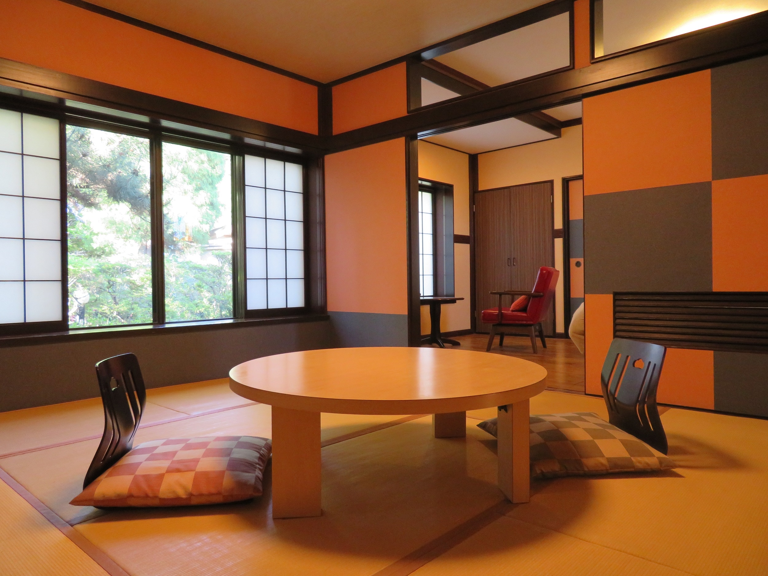 [Guest room in one detached building] Modernly decorated guest room! "Rindo" Japanese-Western style room