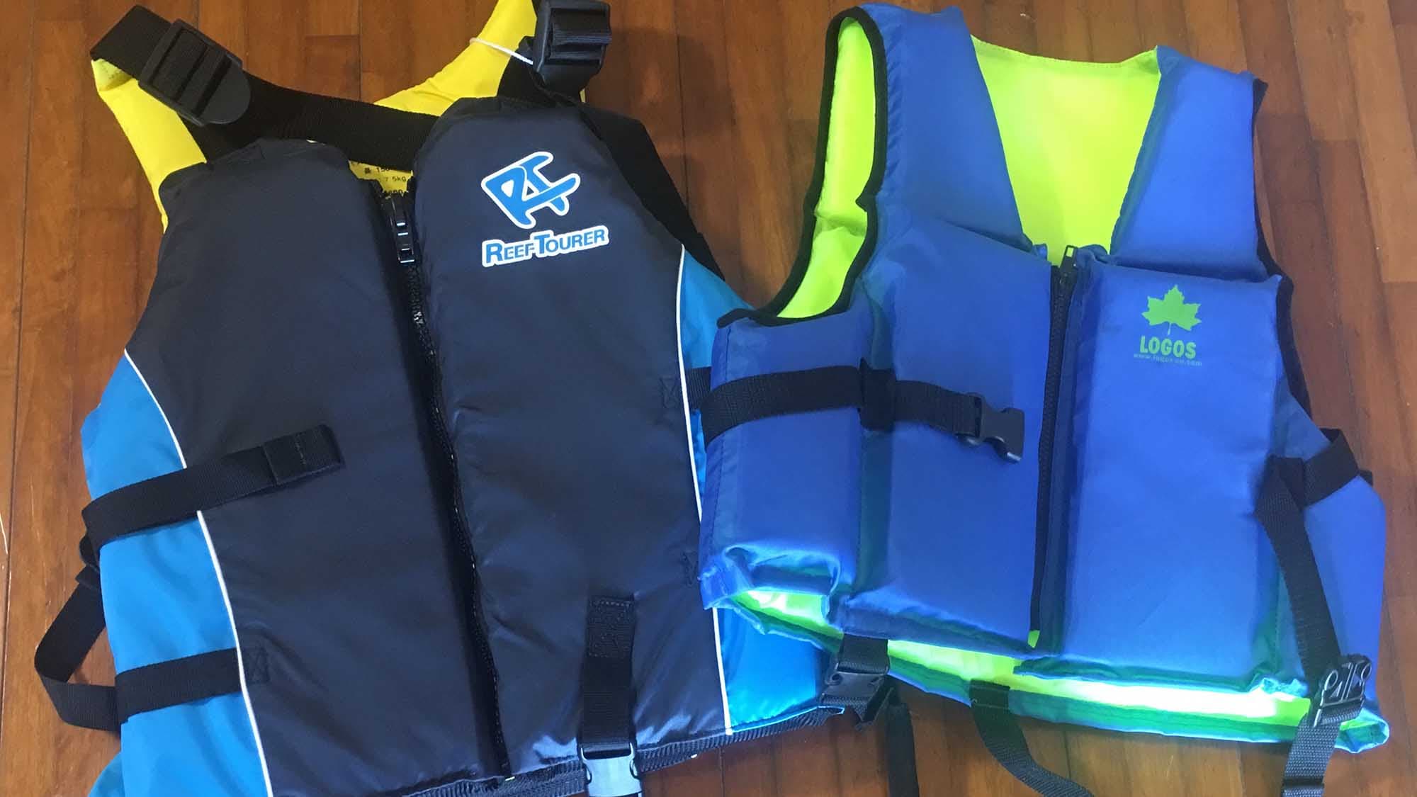 ・在海中玩耍的必備物品！有出租