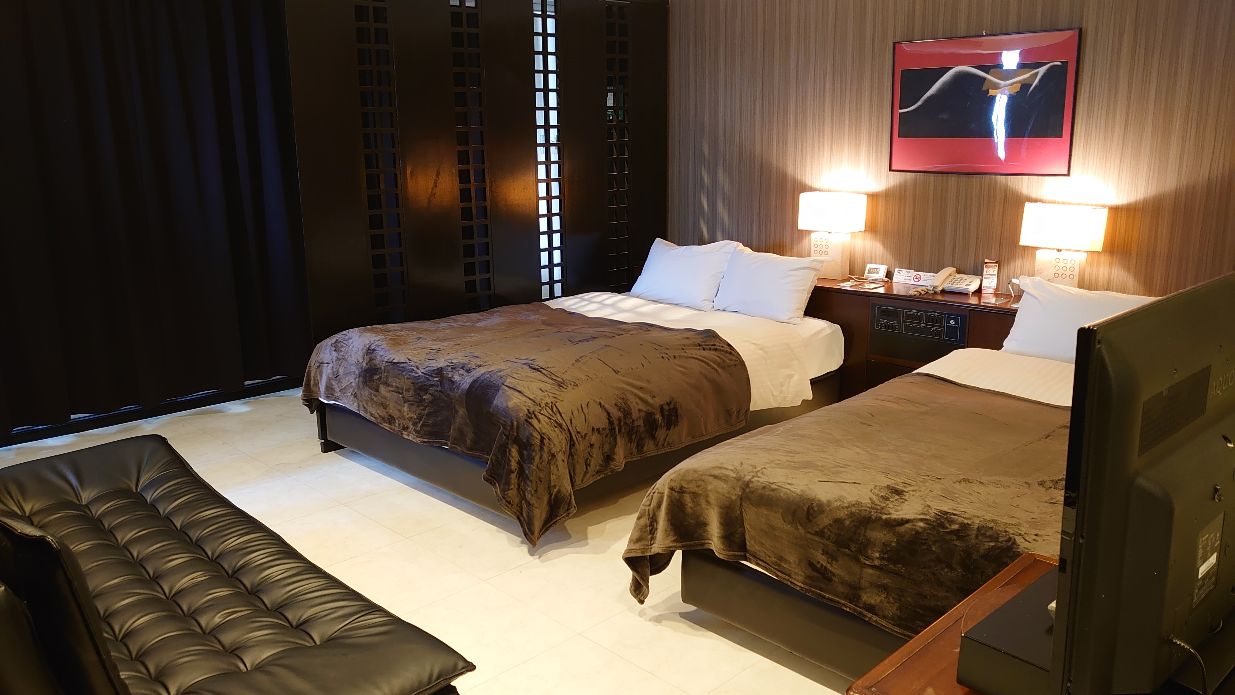 Top floor deluxe twin