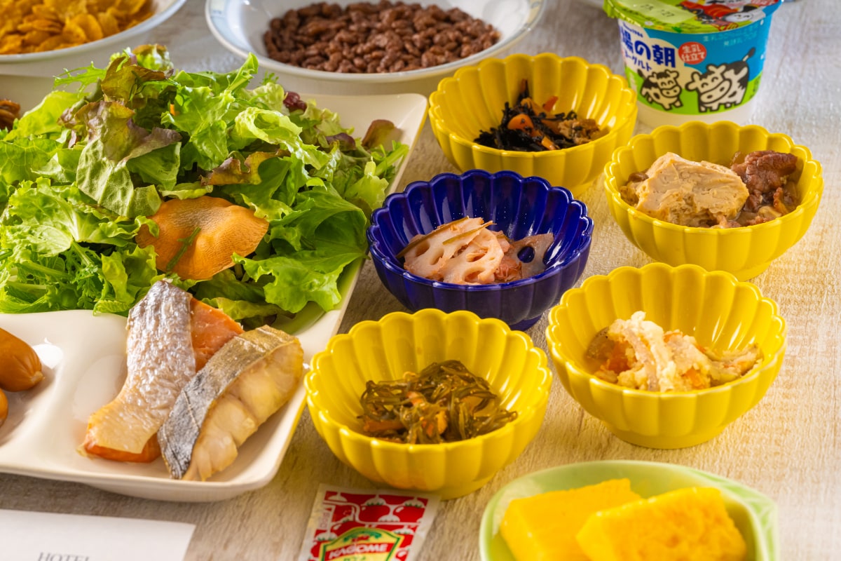 [Ăn sáng] Bữa sáng tự chọn (7:00-10:00 *Giờ gọi món cuối cùng là 9:30)