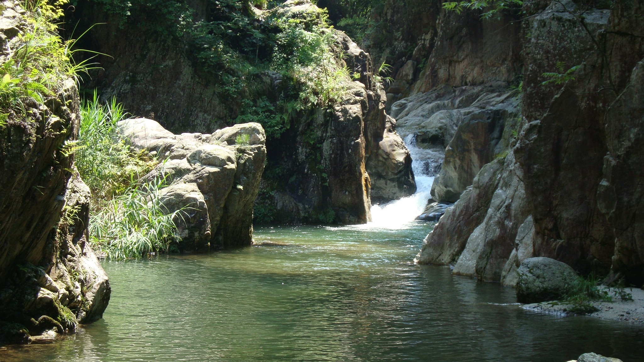 二湯川溪谷