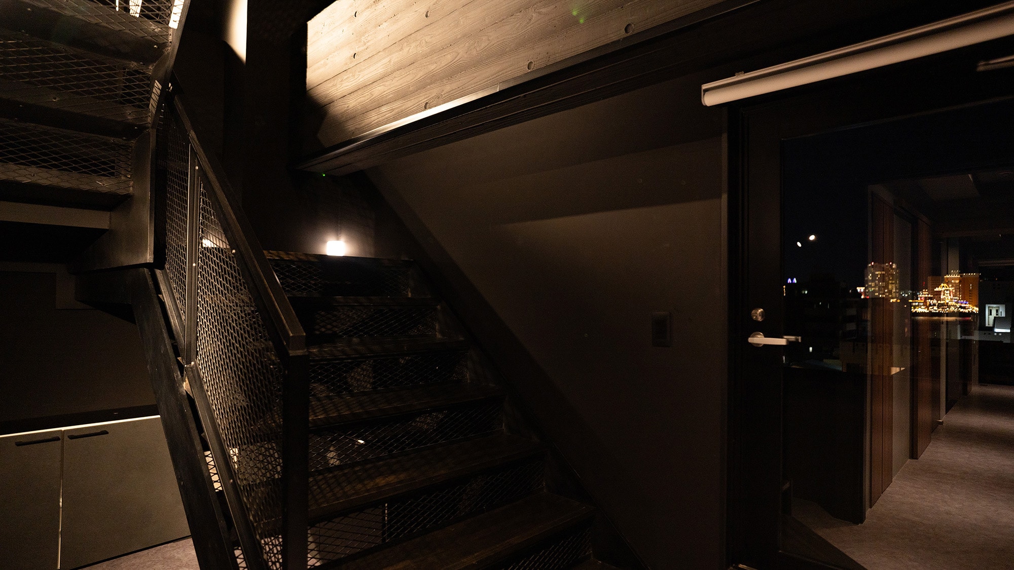 Stairs from the 5th to the 6th floor