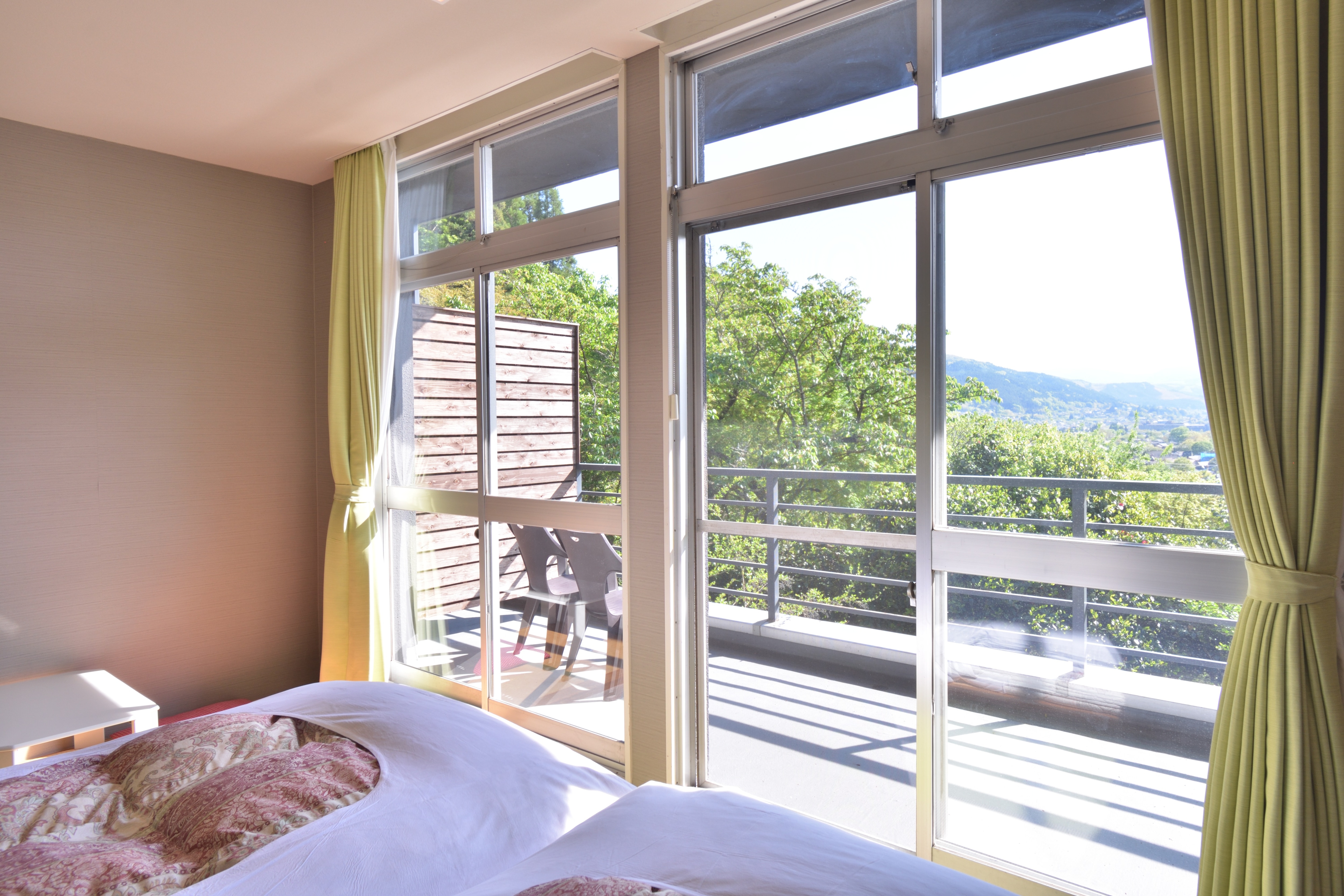 2F *peridot* ~Yufuin View~ [with shower room/22m2]