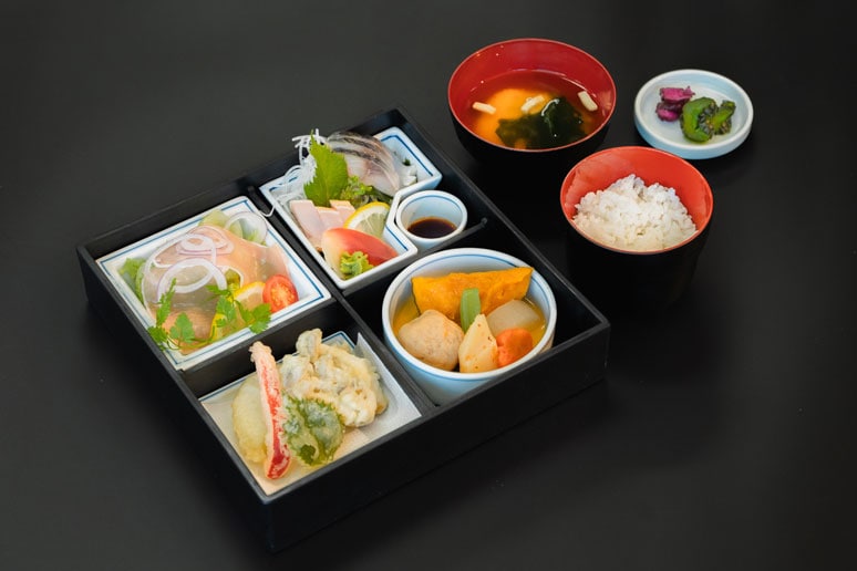 [ตัวอย่างอาหารเย็น/คอร์สธุรกิจ]