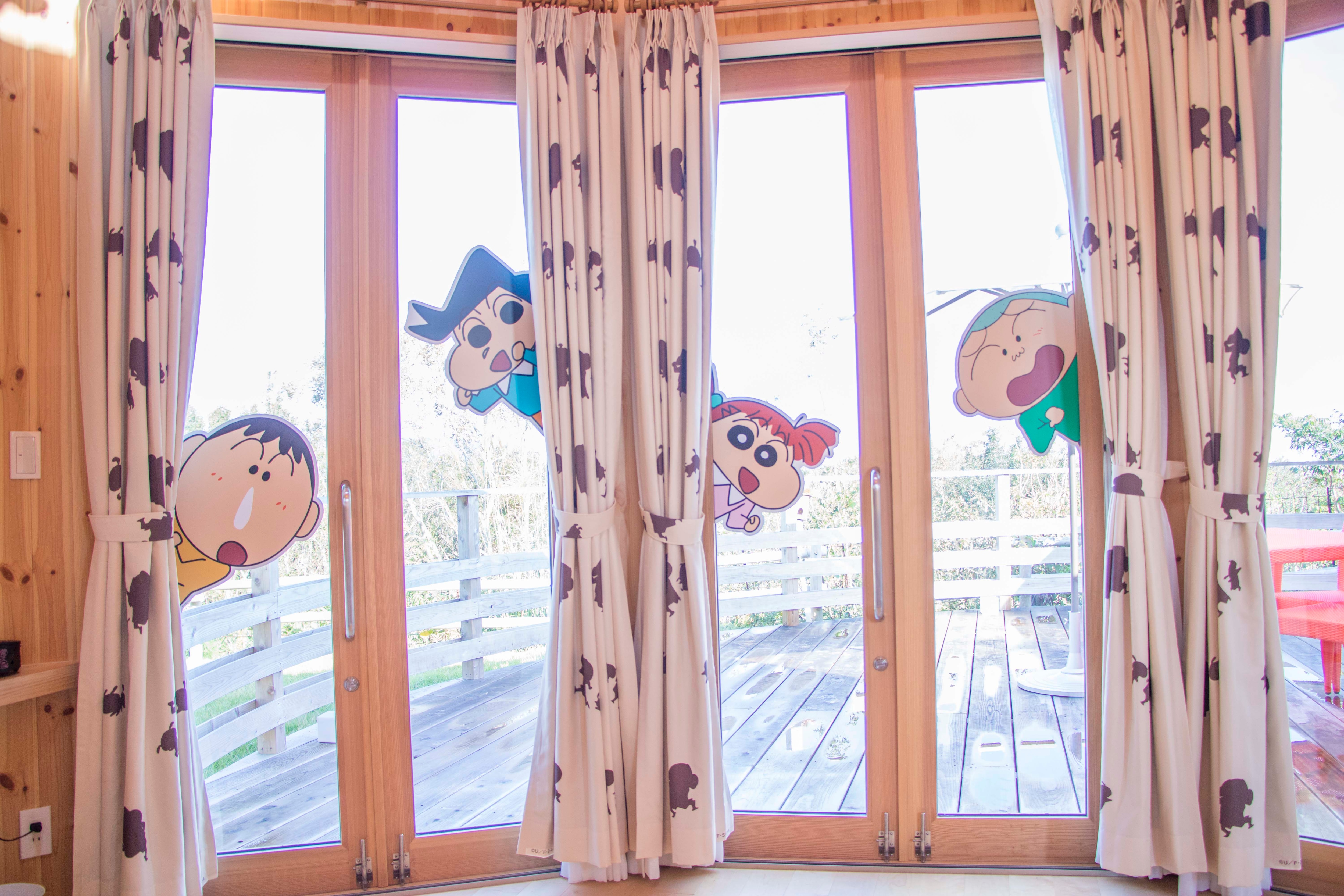 Crayon Shin-chan Room (4 guests)