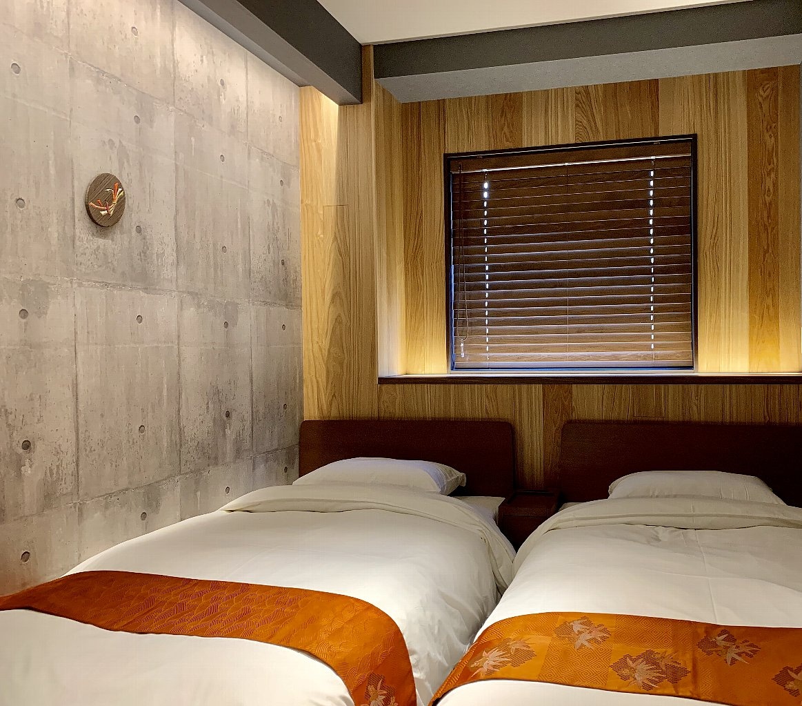 Twin bed 02