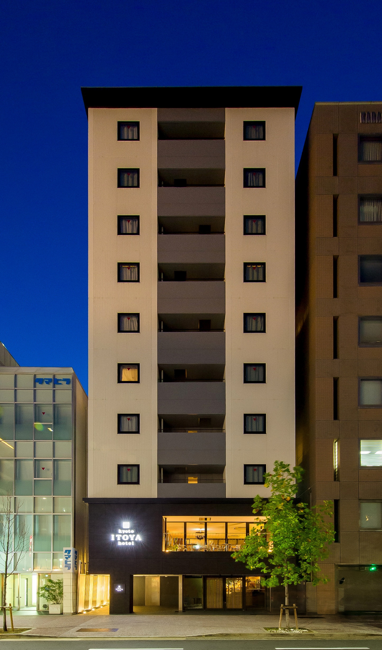 Hotel exterior, front of the night