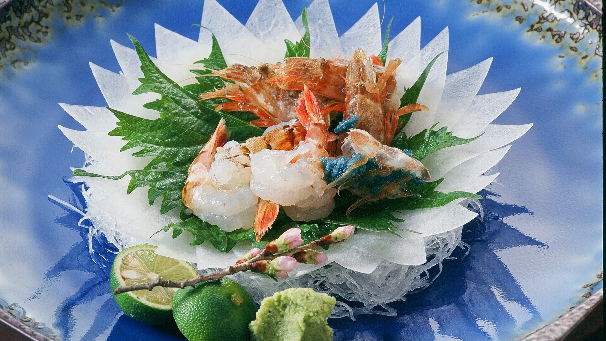 "Katsuhaku shrimp" is recommended in spring