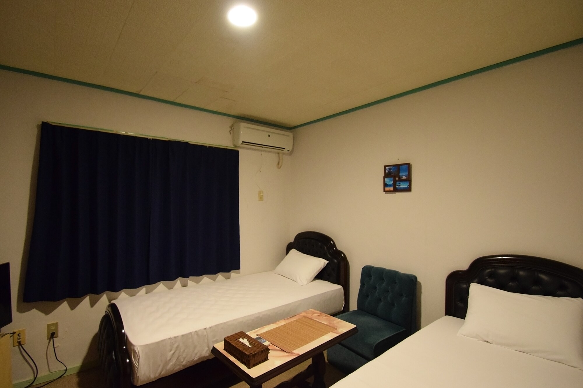 Kamar Twin Lantai 3 306