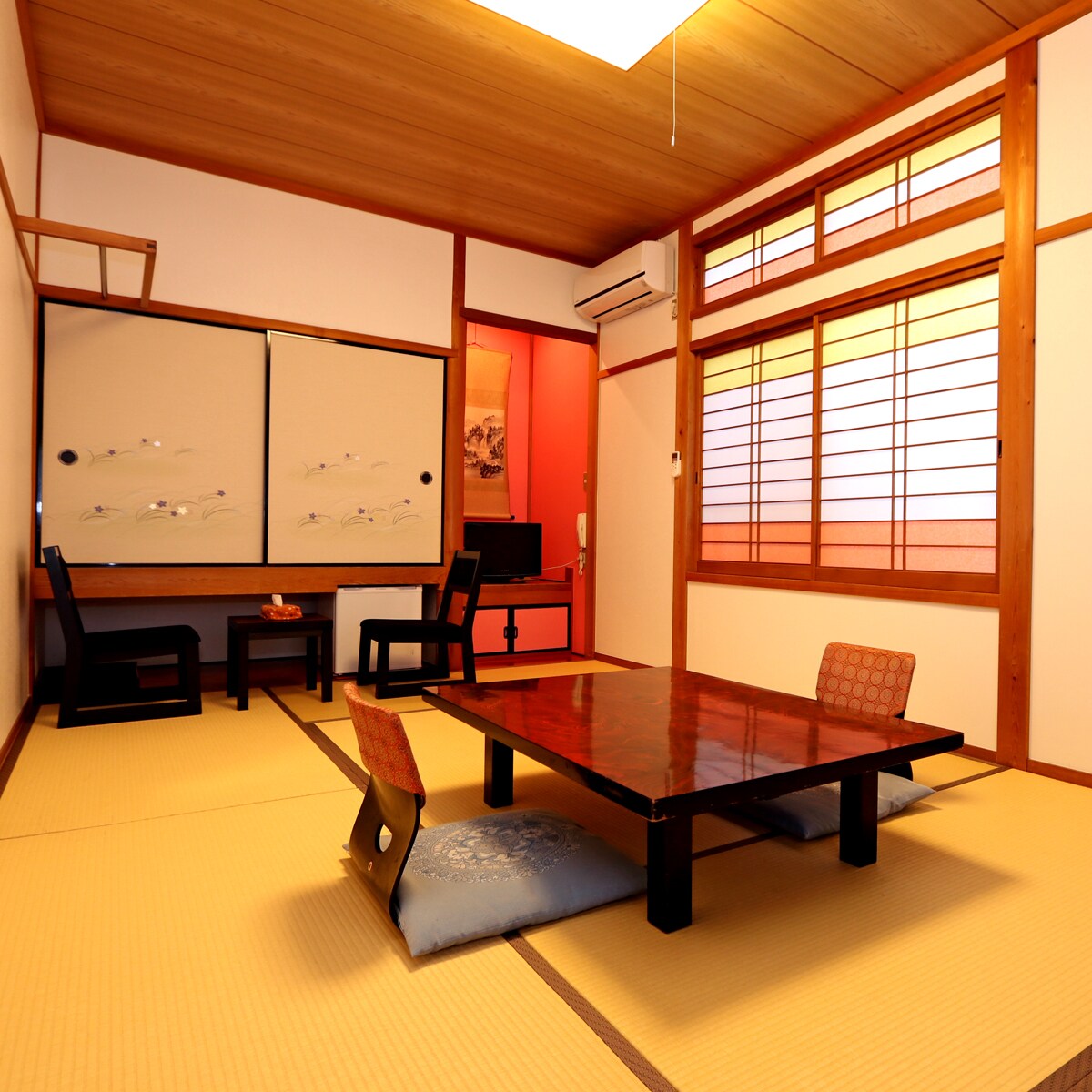 Selected Japanese-Style Room