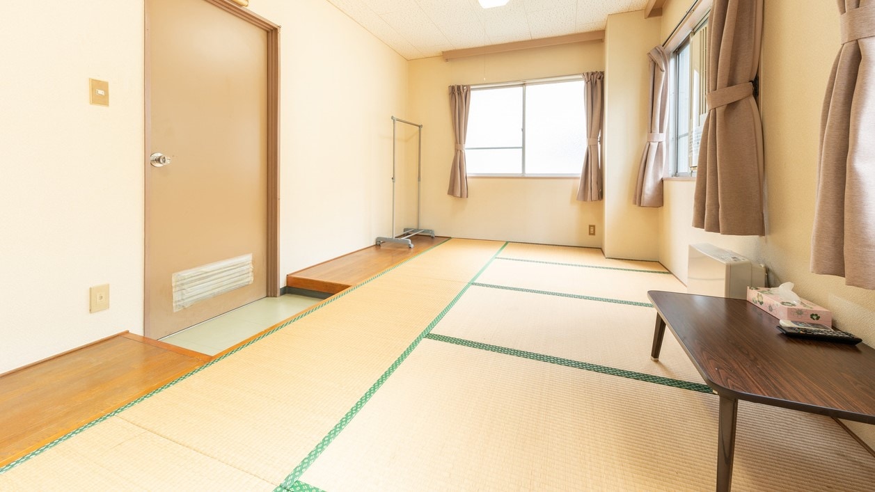 Japanese-style triple room
