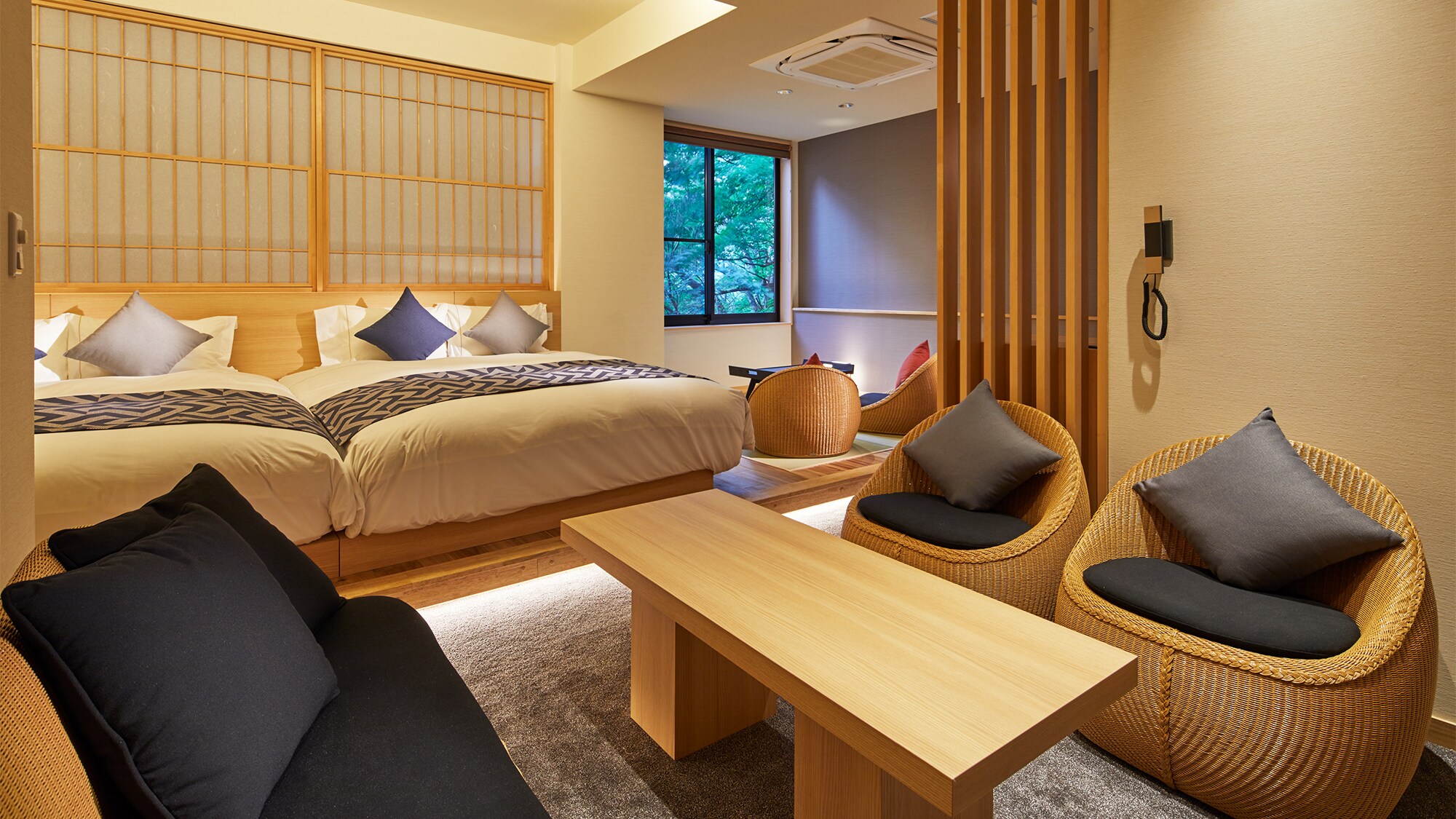 日式豪華雙床房