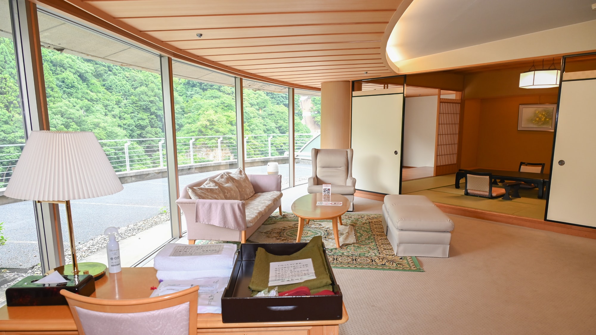 【Rantei客廳+10張榻榻米】推薦在結婚紀念日、生日等與所愛之人一起進行的特別旅行。