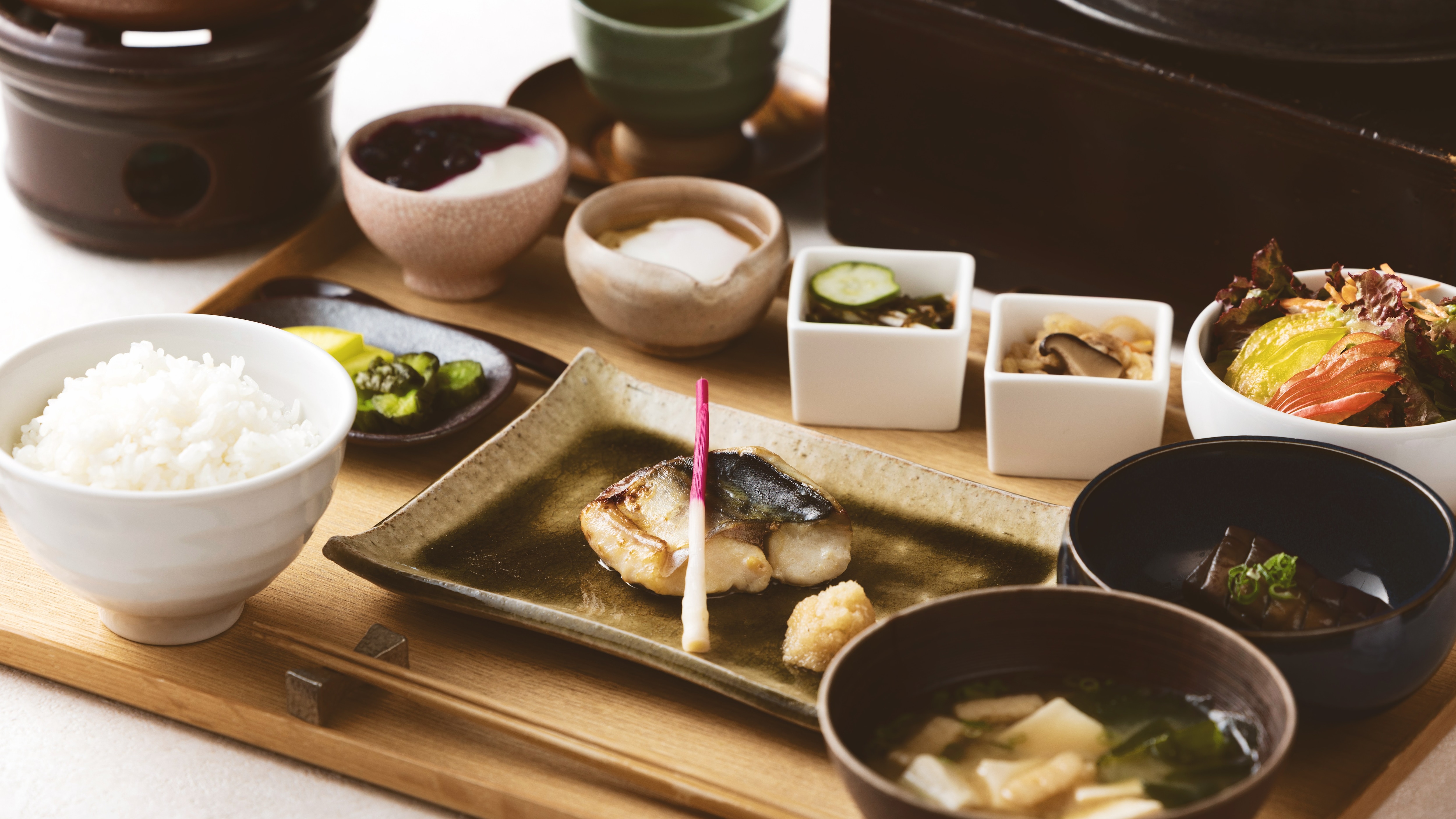 Breakfast example (Japanese)