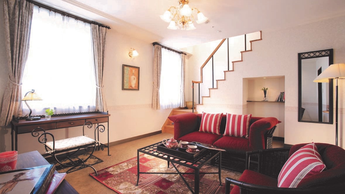 Suite room [Campagna] Maisonette (two-story) type with an image of the Mediterranean Sea