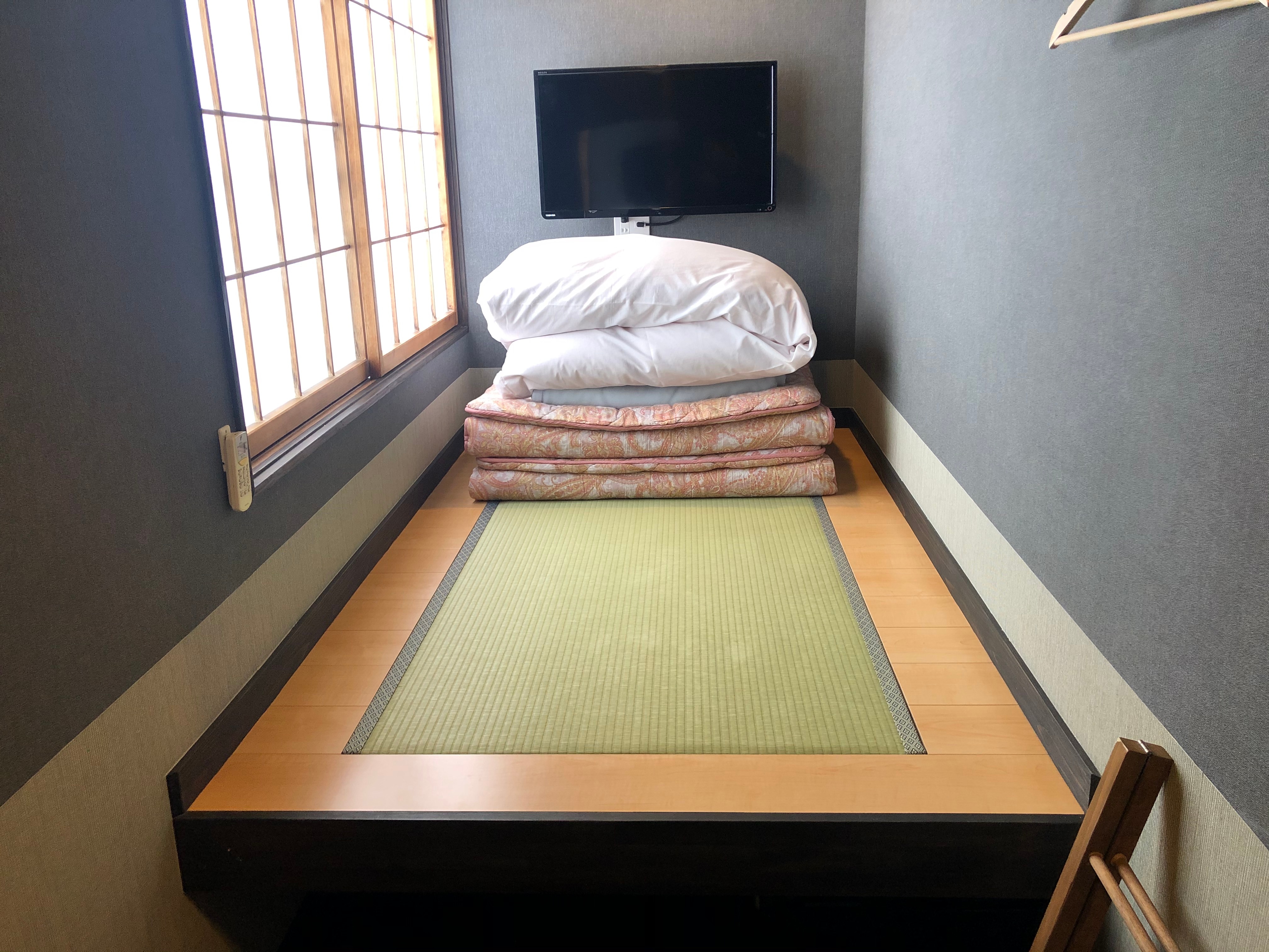 【附属建筑】商务舱及胶囊床