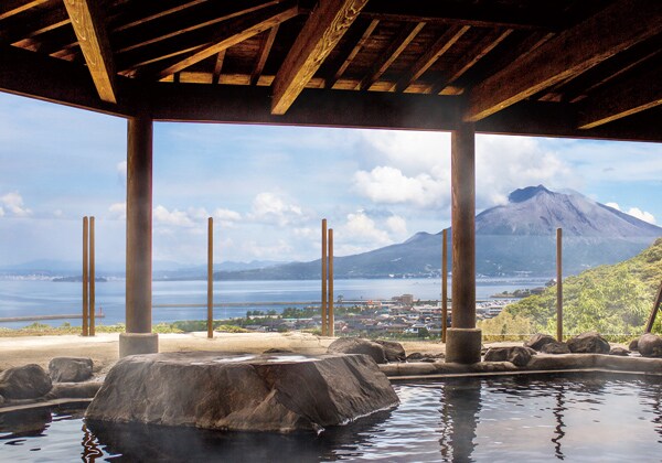 Please take a bath while looking at Kinko Bay and Sakurajima. Natural hot spring ingredients are the same as natural alkaline hot spring water [treasure]!