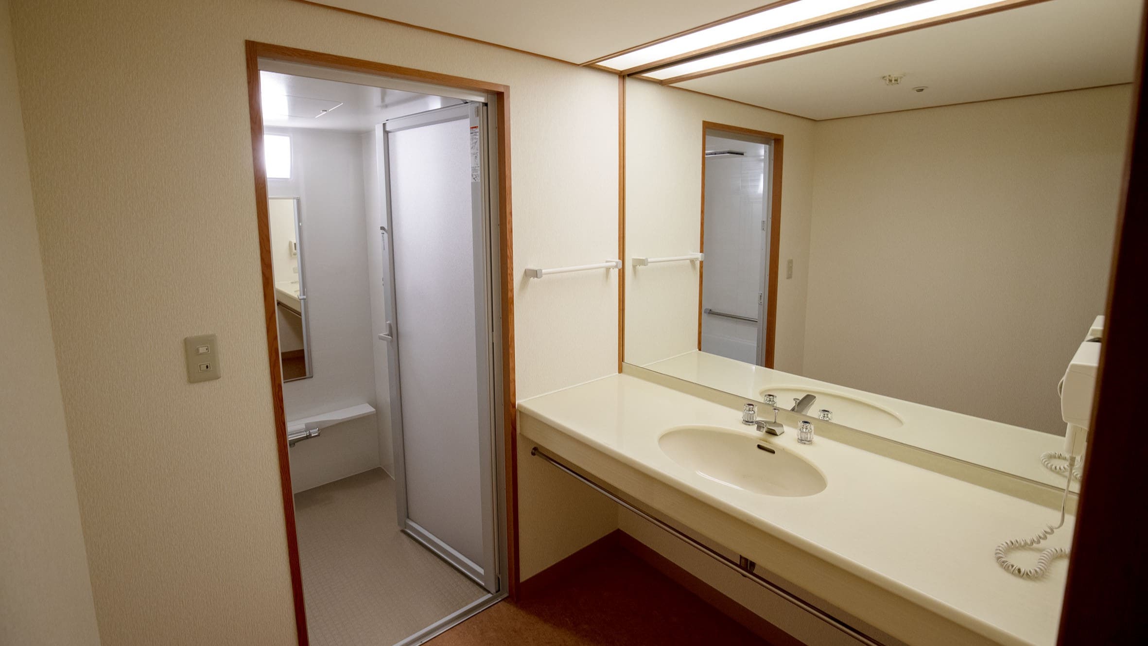 Kamar Suite Sanjokan