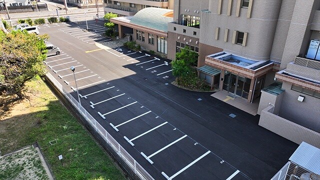 ที่จอดรถ