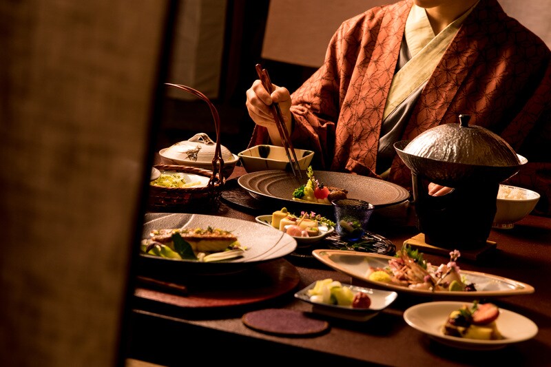 Meal image night