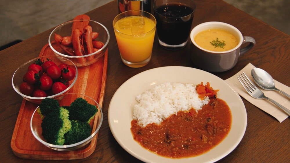 [Breakfast] Original curry (pictured is an image)