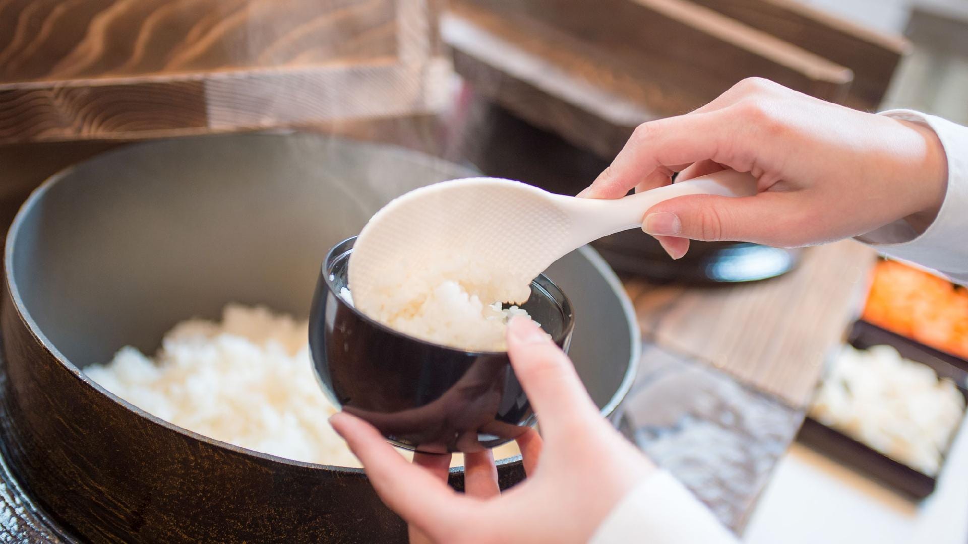 [Cosmos / Breakfast] Koshihikari from Uonuma as well as delicious rice