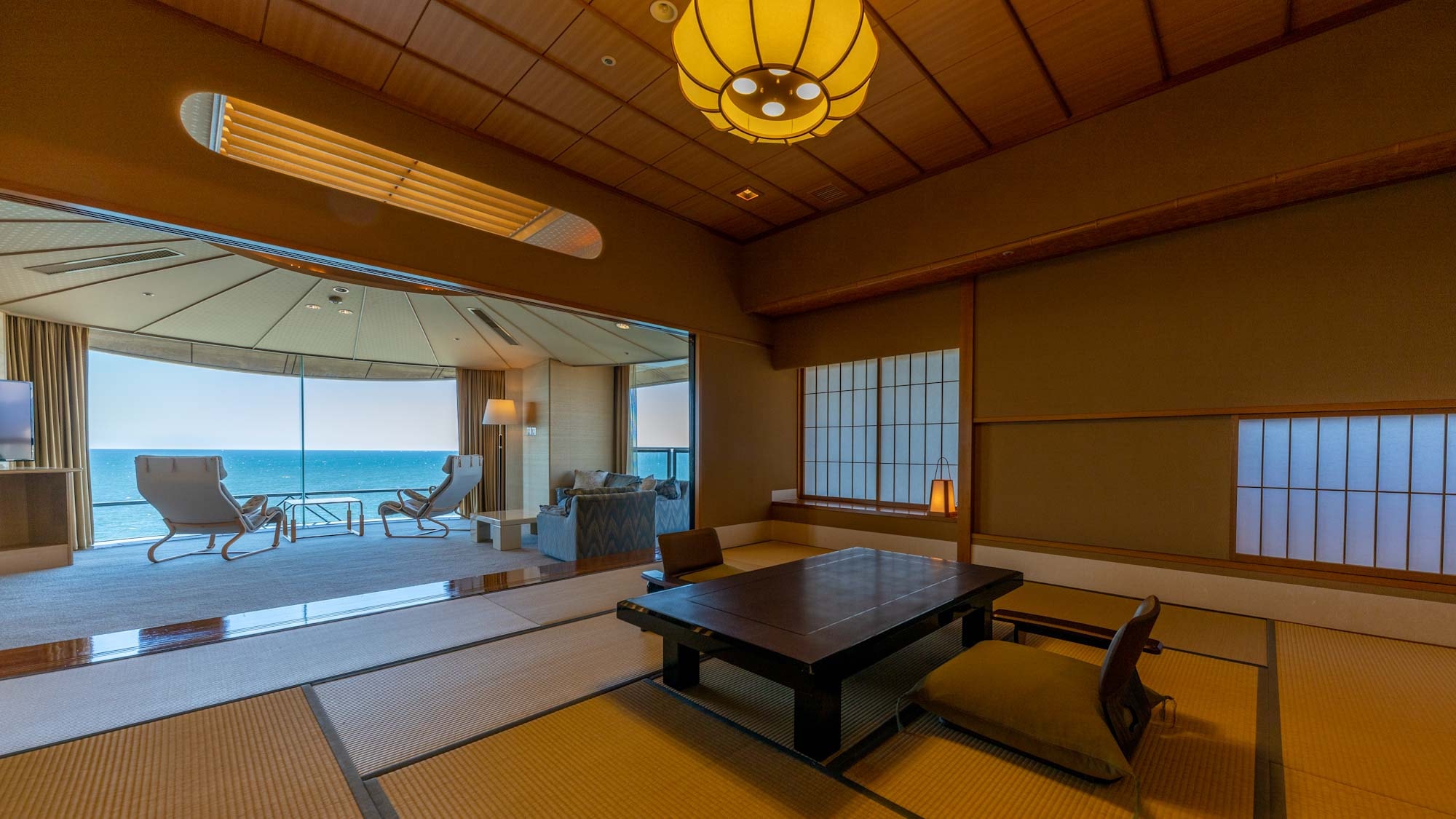 ≪Special room≫ Panoramic view suite overlooking the sea and Mt. Daisen