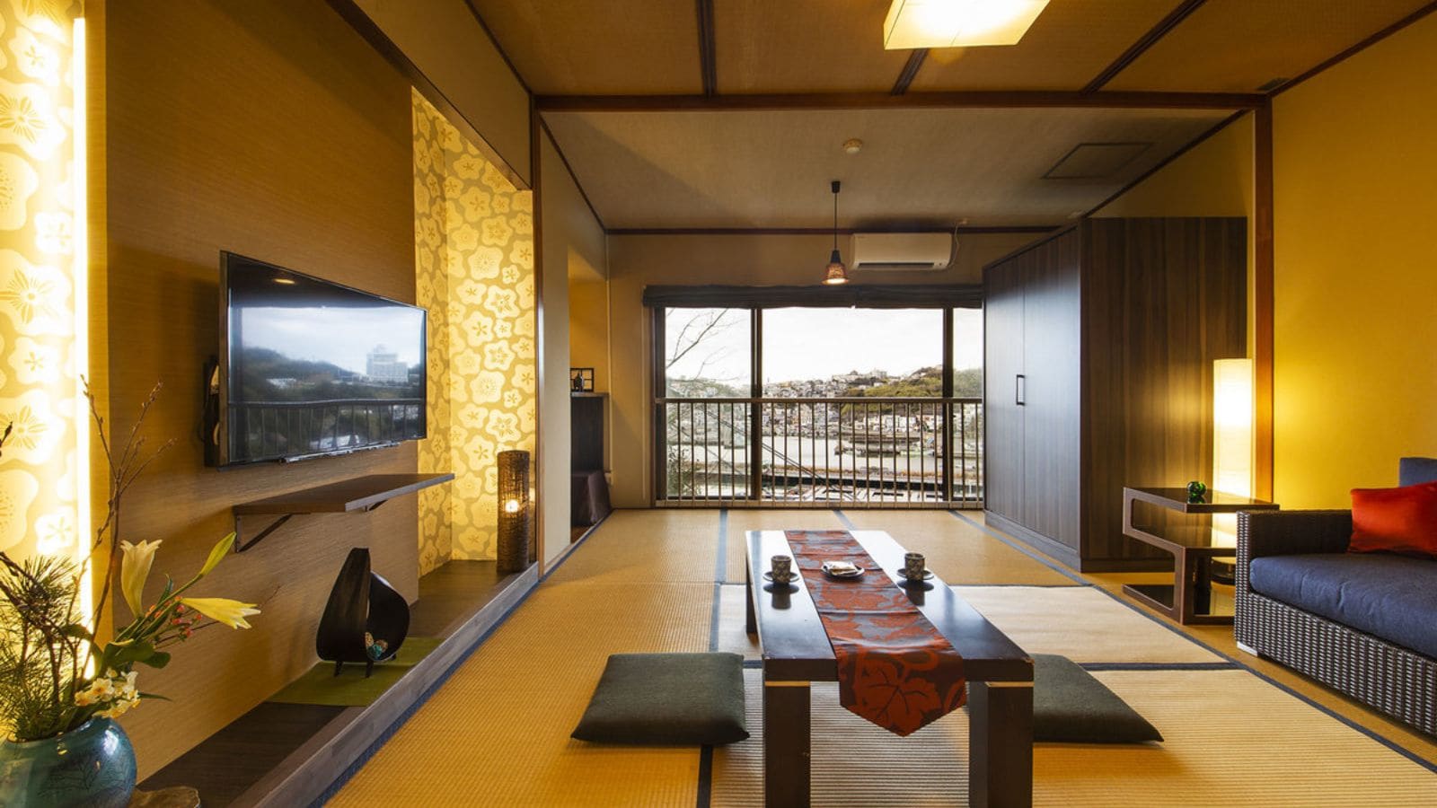 ห้องพักมาตรฐานสไตล์ญี่ปุ่นพร้อมวิวทะเล