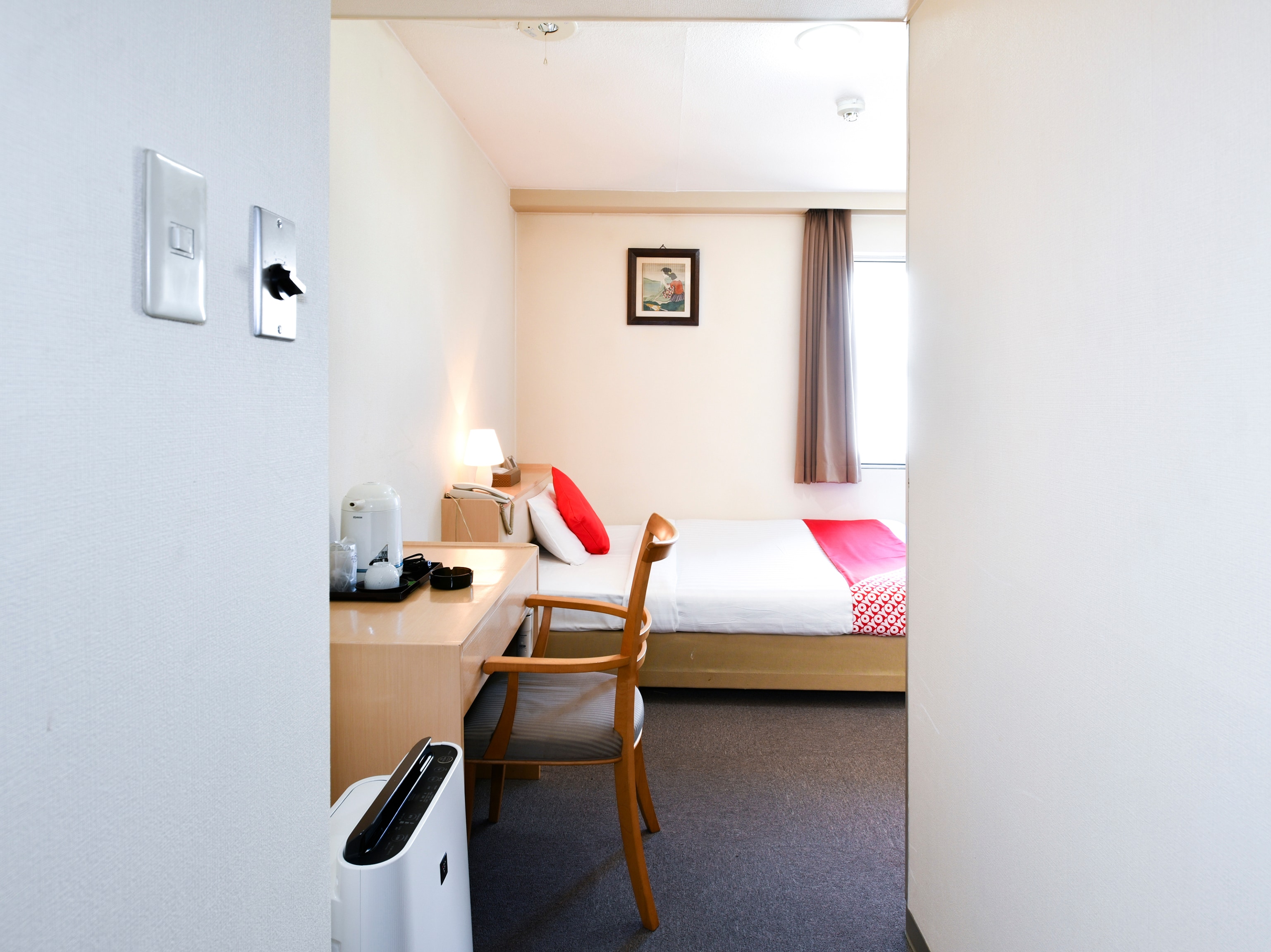 Single Deluxe Room