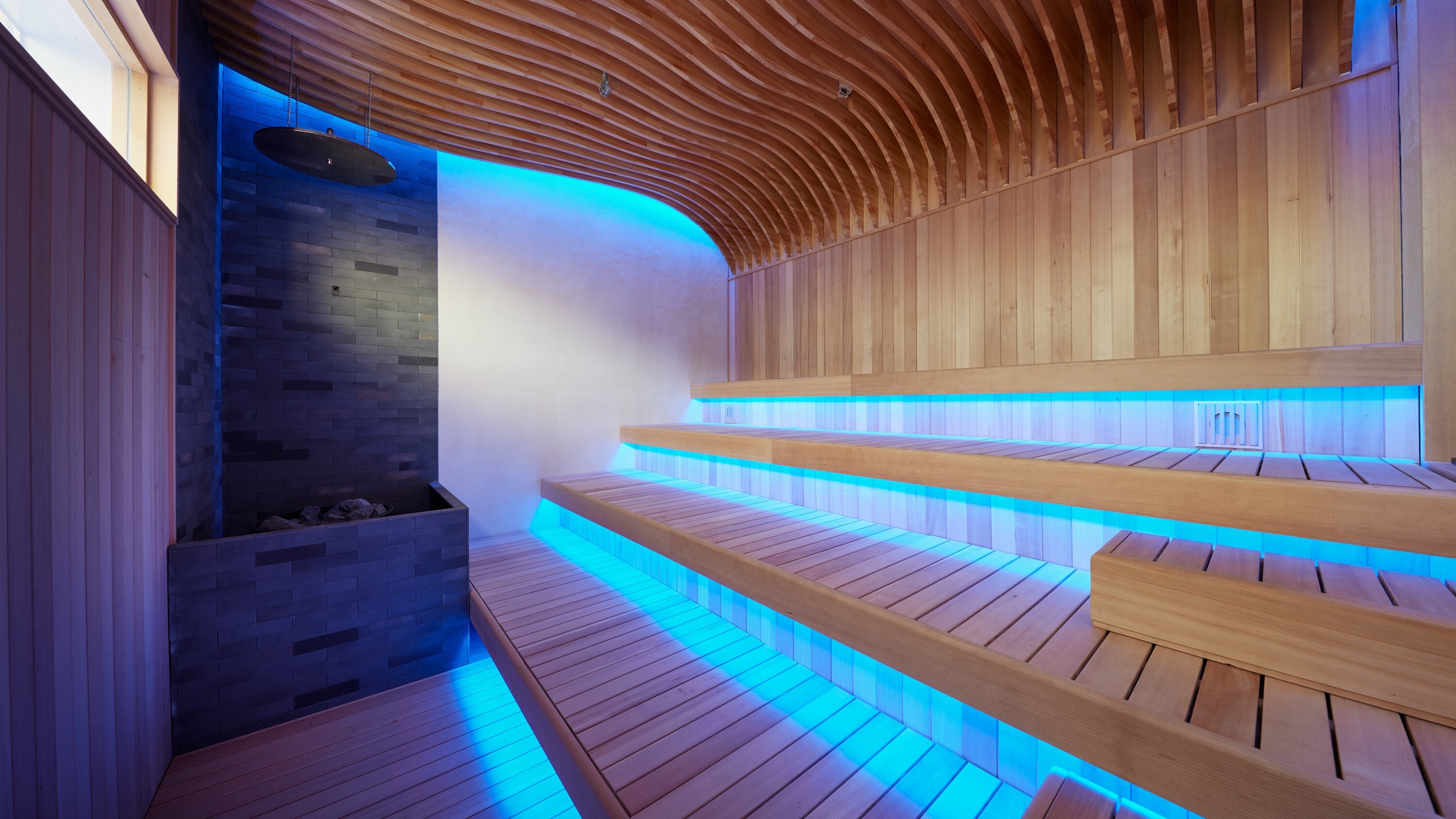 Sauna/A new type of sauna where you can enter in your swimsuit straight from the pool (charges apply)